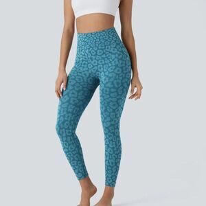 Halara OneForm Saxony Blue Leopard 7/8 Yoga Leggings Small Athleisure